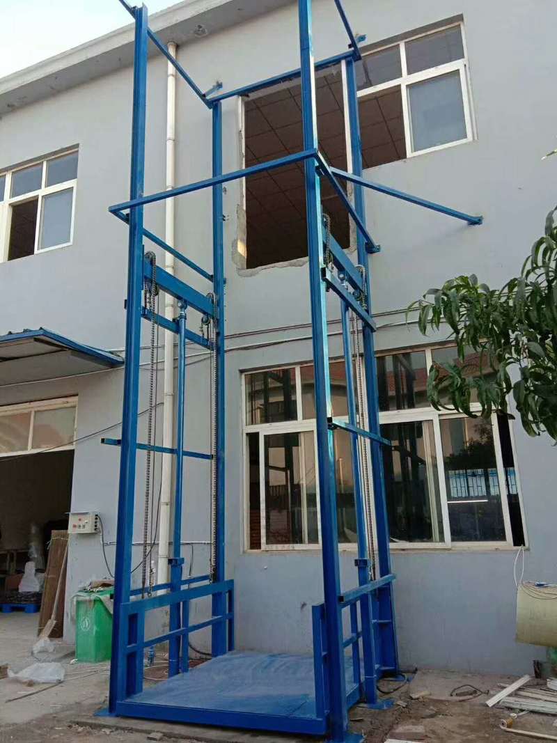 定安简易小型货梯